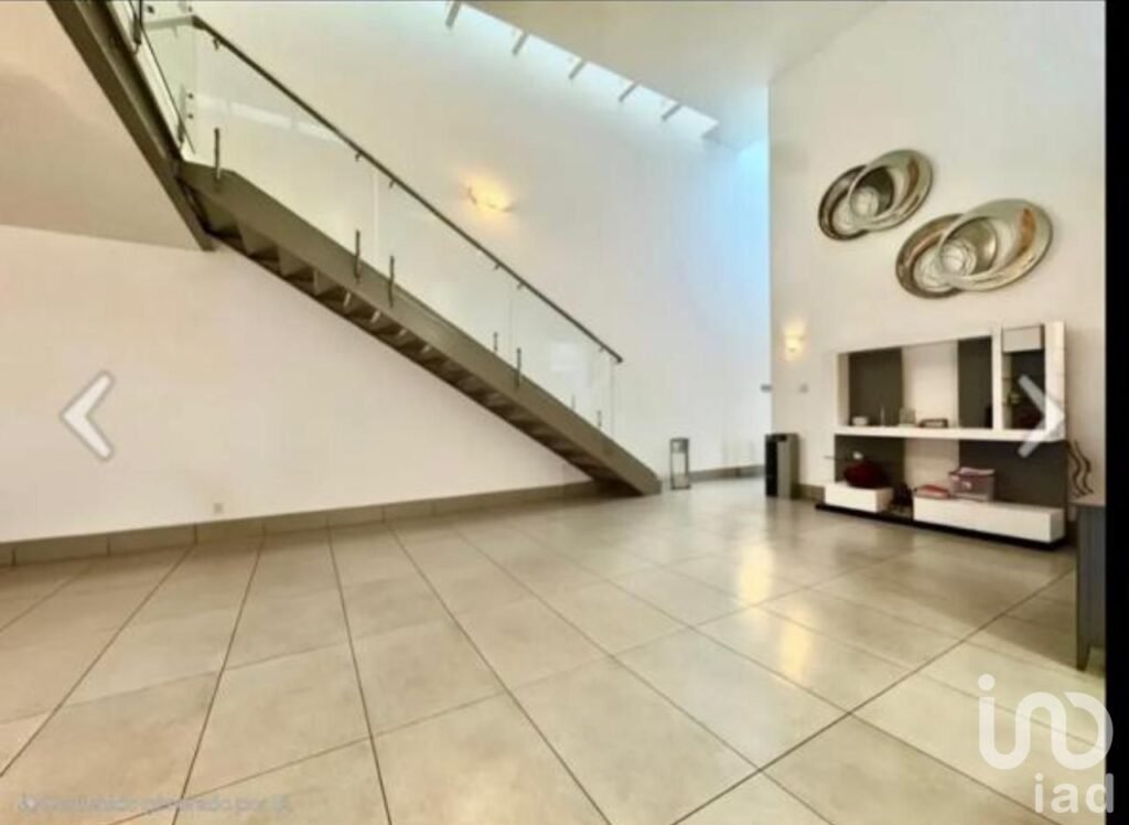 SE VENDE RESIDENCIA EN EL FRACCIONAMIENTO EXCLUSIVO DE PUERTA PLATA EN ZAPOPAN JALISCO