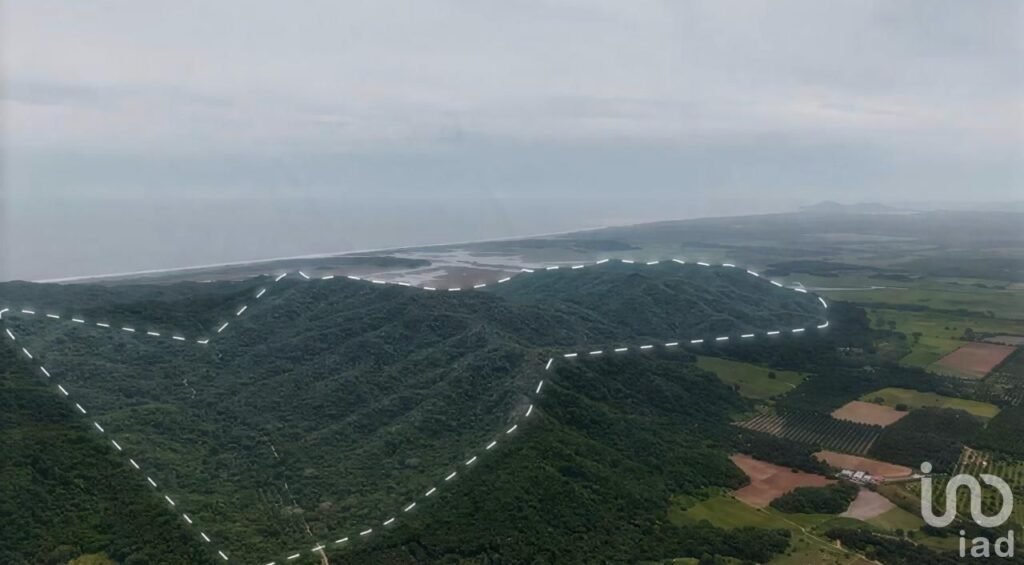 SE VENDE TERRENO DE 513 HA A SOLO 10 MINUTOS DEL AEROPUERTO INTERNACIONAL DE MANZANILLO COLIMA