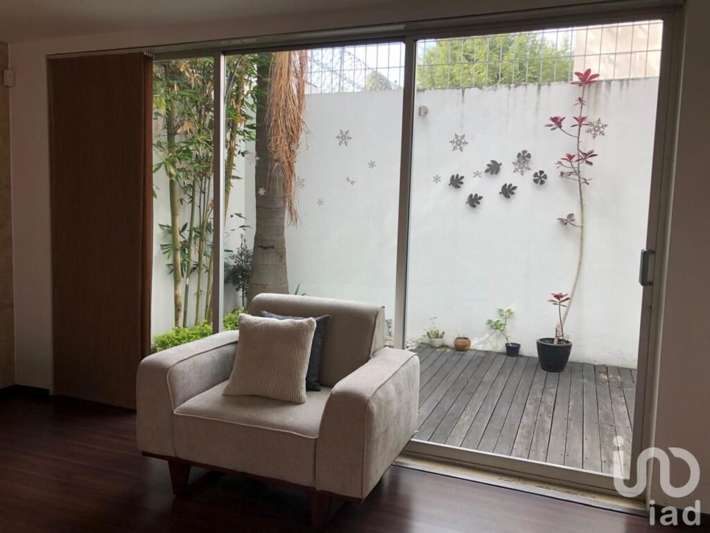 CASA EN VENTA  AL SUR DE LA CIUDAD DE PUEBLA  EN XILOTZINGO CERCA DEL IPETH