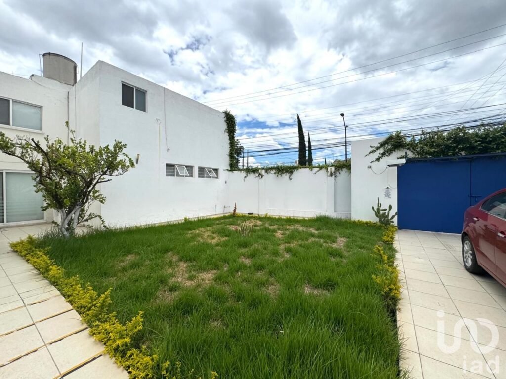 Casa en VENTA en el CENTRO ideal para Oficinas en San Luis Potosí