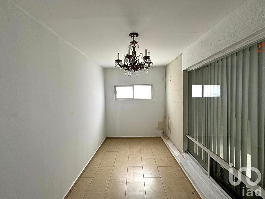 Casa en VENTA en el CENTRO ideal para Oficinas en San Luis Potosí
