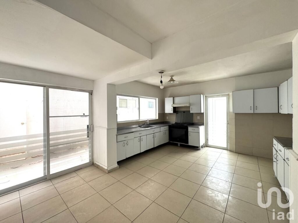 Casa en VENTA en el CENTRO ideal para Oficinas en San Luis Potosí