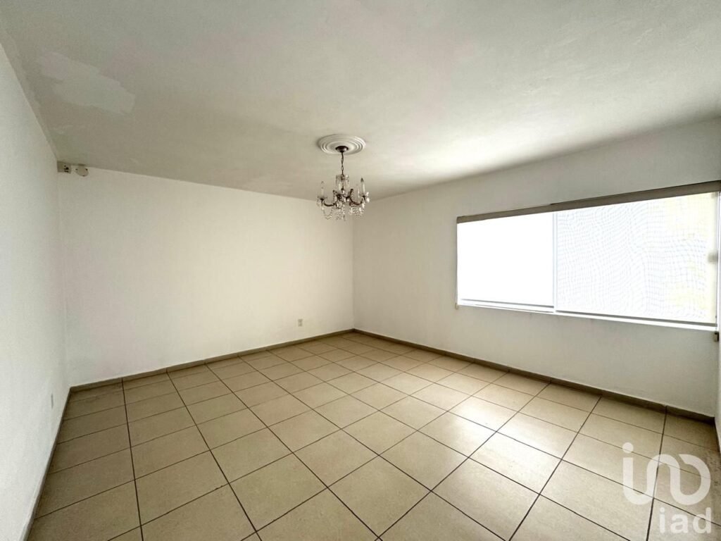 Casa en VENTA en el CENTRO ideal para Oficinas en San Luis Potosí