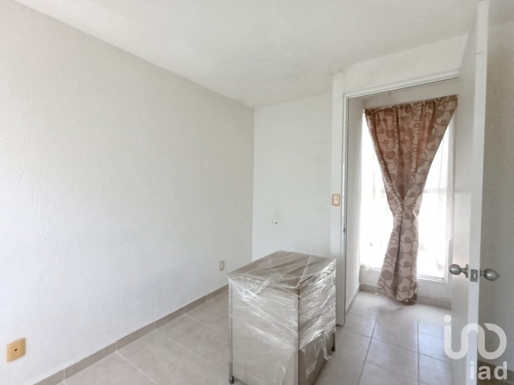 Casa en Venta con Alberca y Seguridad 24/7 en Residencial Laureles Xochitepec Morelos $880,000
