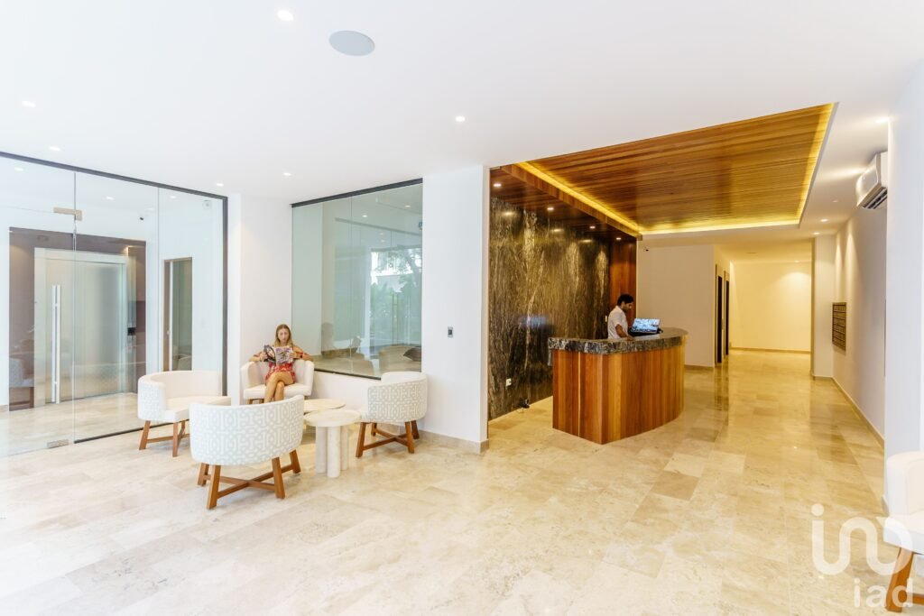 Venta de Departamento1 recámara, a pasos de la playa, calle 28,  Playa del Carmen