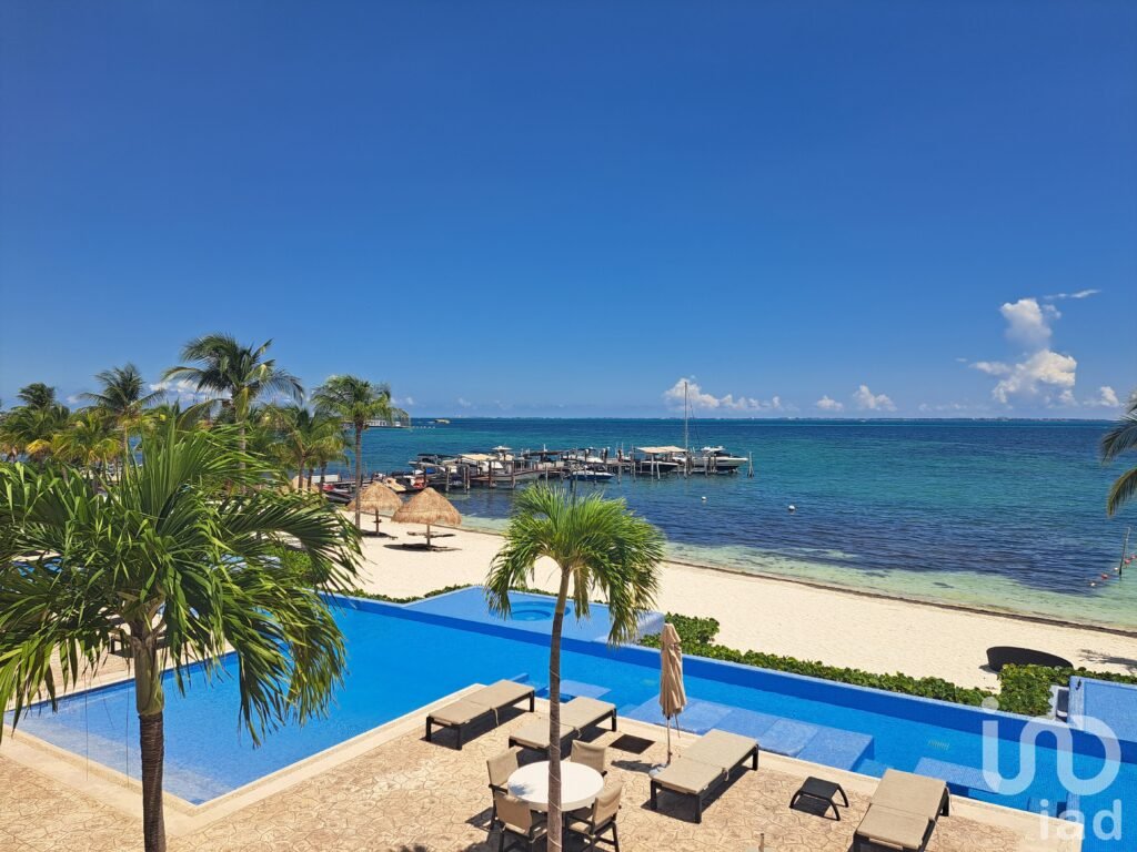 DEPARTAMENTO EN VENTA EN CONDOMINIO LA PLAYA  CANCÚN
