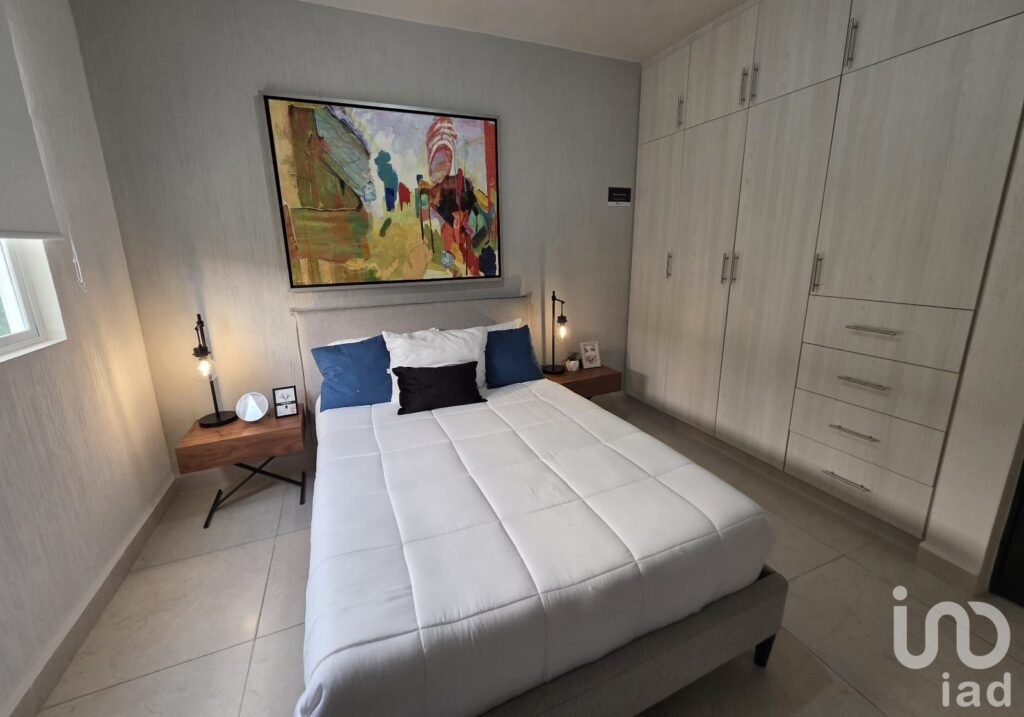 VENTA DE DEPARTAMENTO DE 2 HABITACIONES EN PLAYA DEL CARMEN