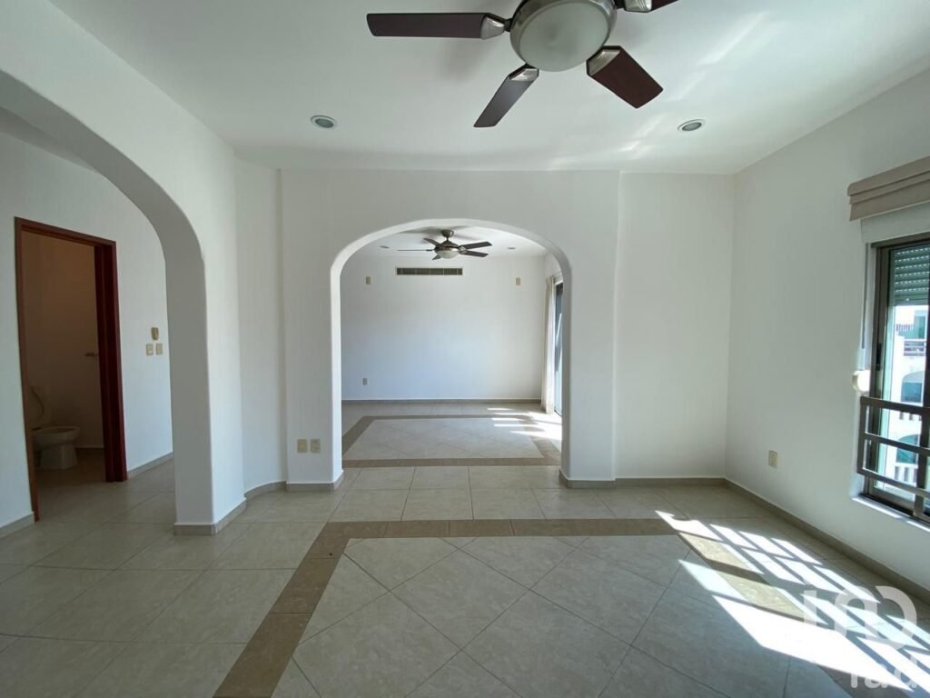 DEPARTAMENTO EN VENTA SM 17 CANCÚN