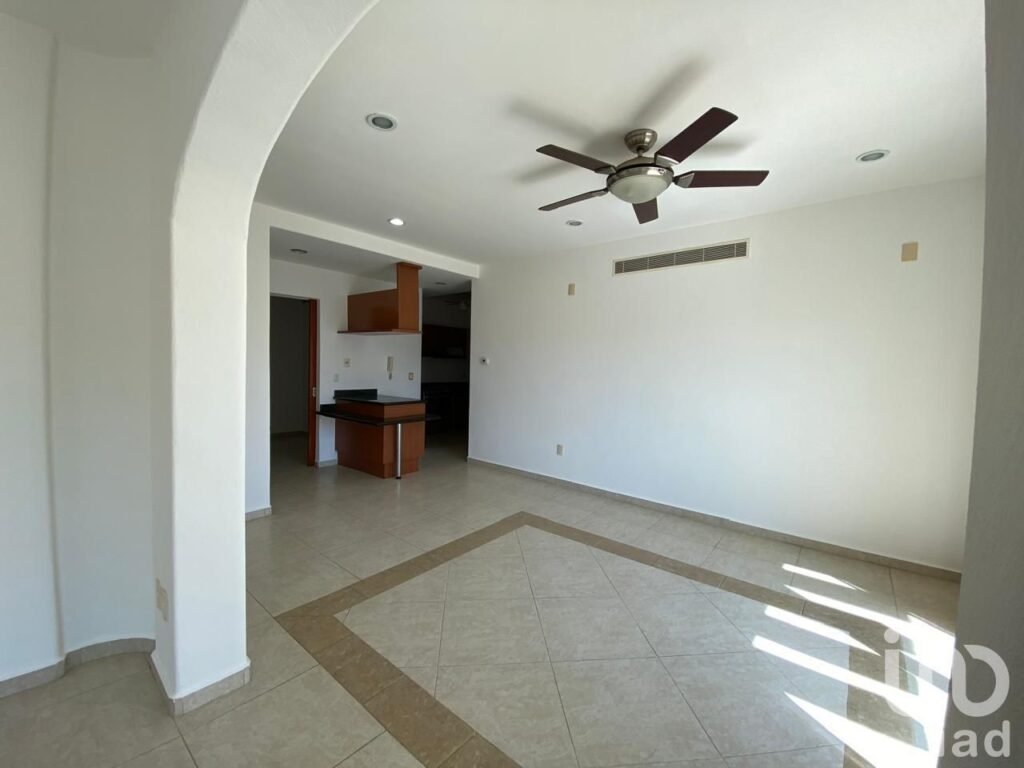 DEPARTAMENTO EN VENTA SM 17 CANCÚN
