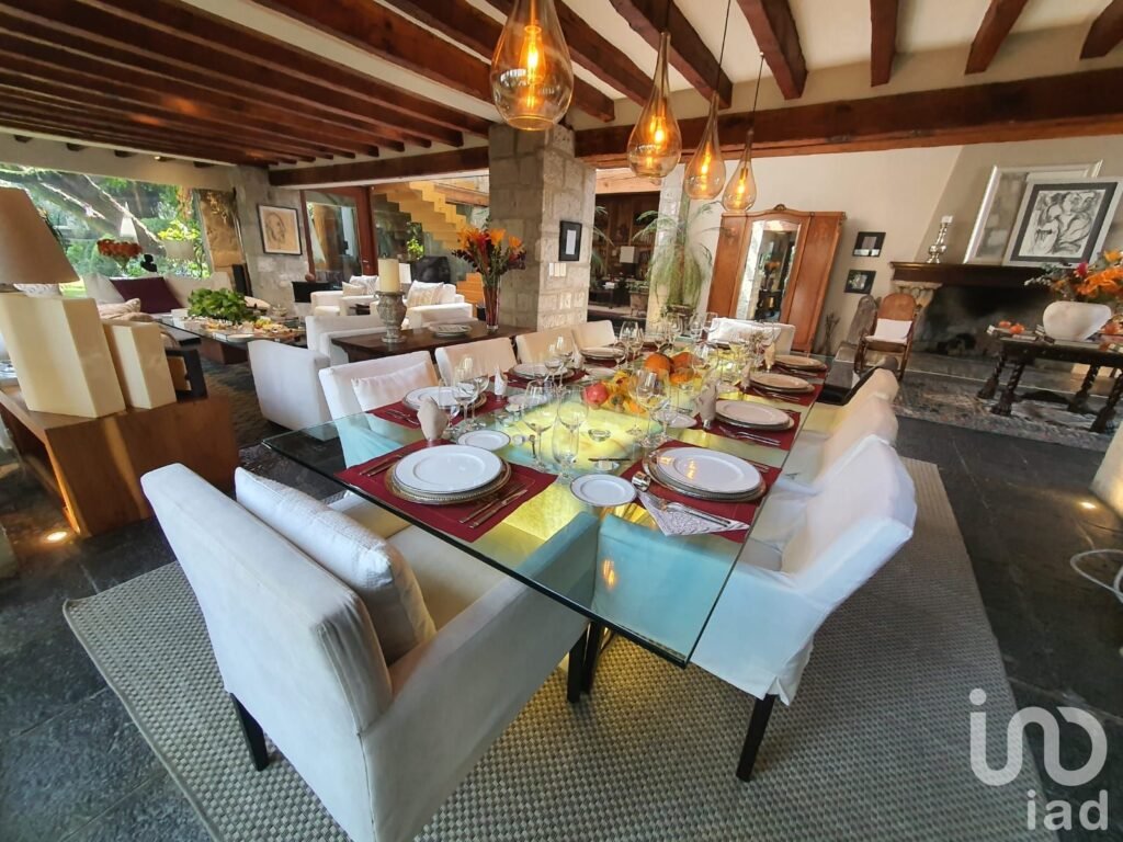 VENTA DE CASA EN PASEO DE LAS LOMAS