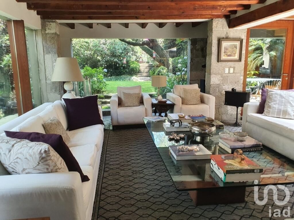 VENTA DE CASA EN PASEO DE LAS LOMAS