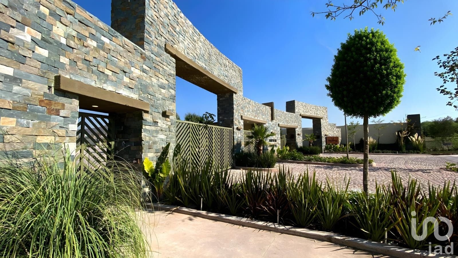 Venta de Lotes Residenciales Premium ubicados enfrente de Jurica Querétaro Querétaro. Venta de Lotes Residenciales Premium ubicados enfrente de Jurica Querétaro Querétaro.