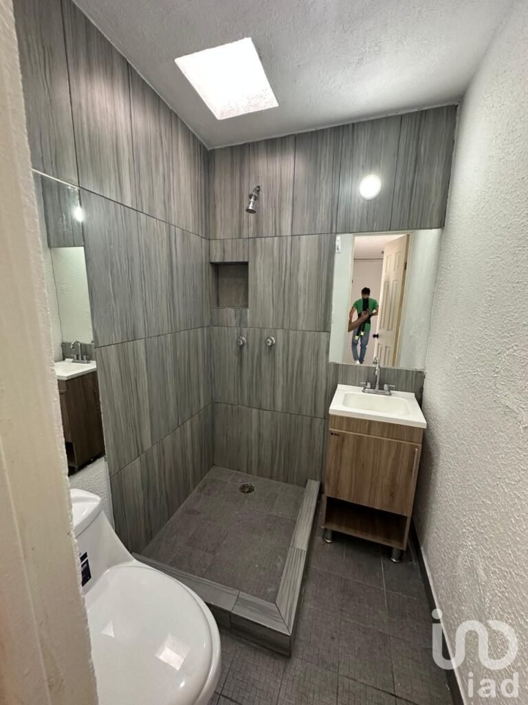 Casa Remodelada en Fraccionamiento Privado Diego Rivera | Seguridad 24/7 | Cerca del Tec de Morelia