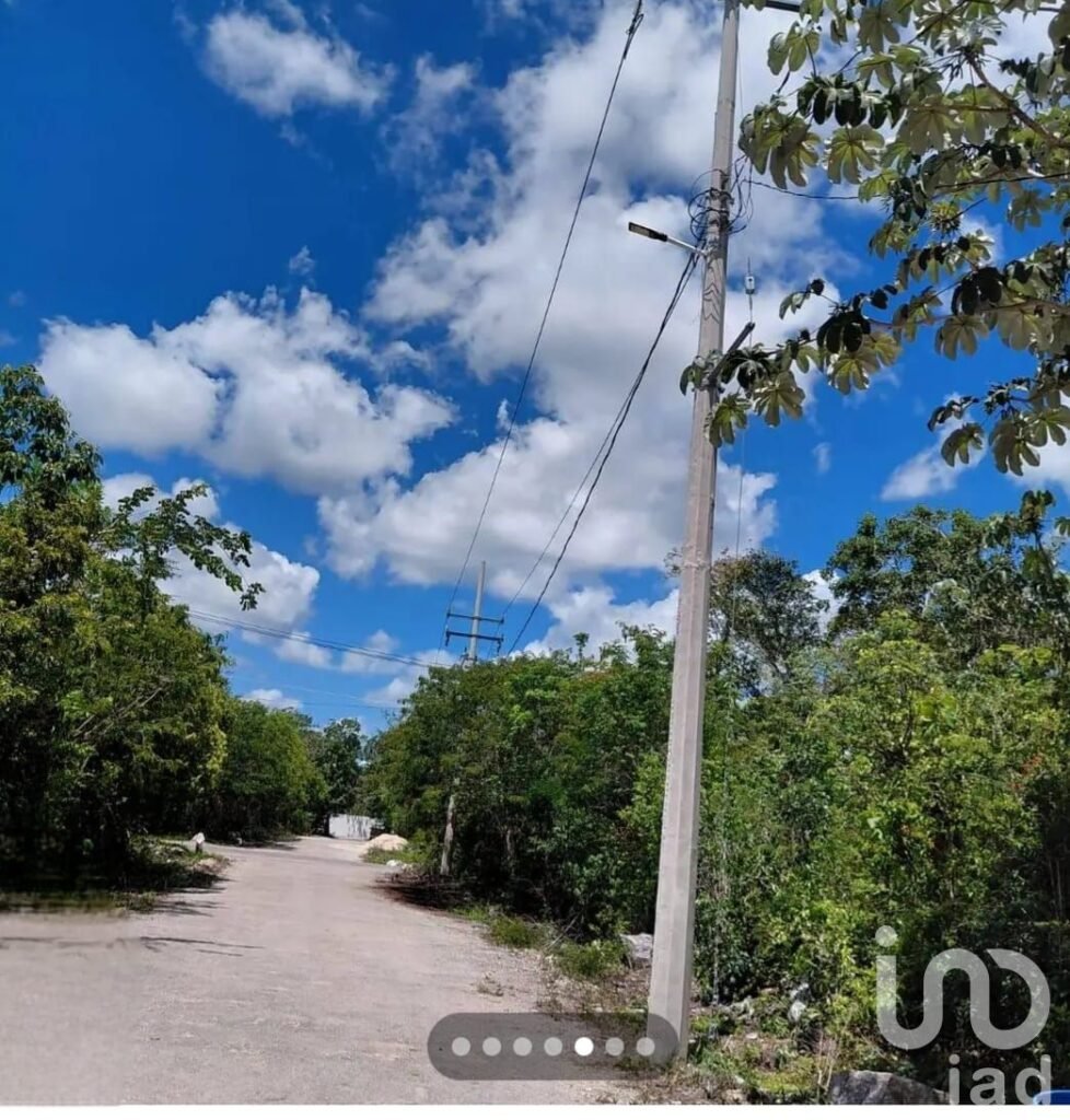 Terreno comercial en venta Cancun, Q. Roo. en esquina a 2 cuadras de Av. Huayacan