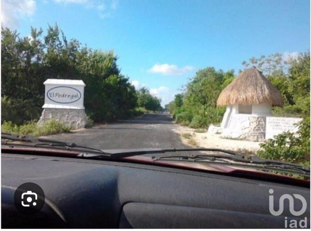 Terreno comercial en venta Cancun, Q. Roo. en esquina a 2 cuadras de Av. Huayacan