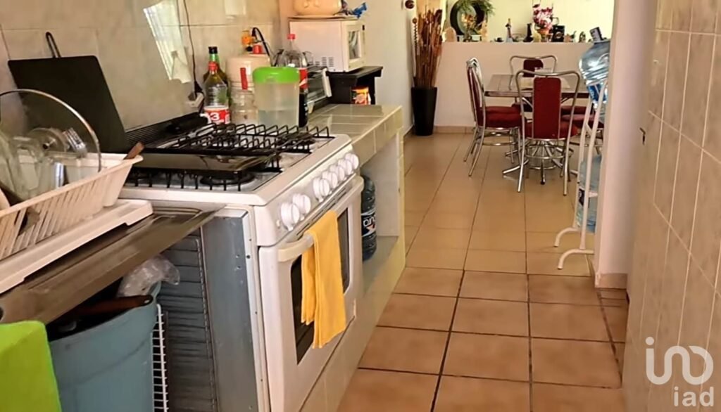 Casa en Venta Cerca de Avenida Periodismo con Recámara en Planta Baja