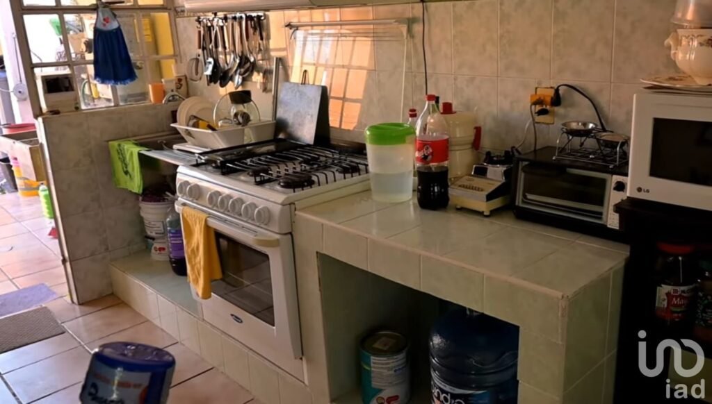 Casa en Venta Cerca de Avenida Periodismo con Recámara en Planta Baja