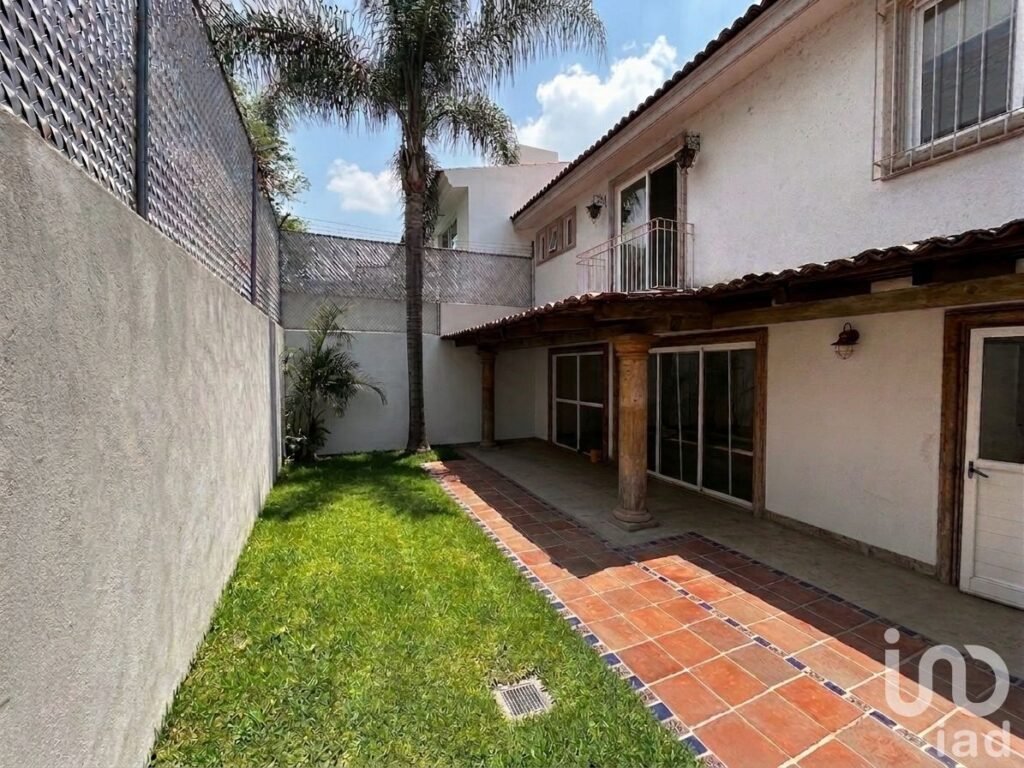 Casa en Venta en Fraccionamiento Bosques de Santa Anita
