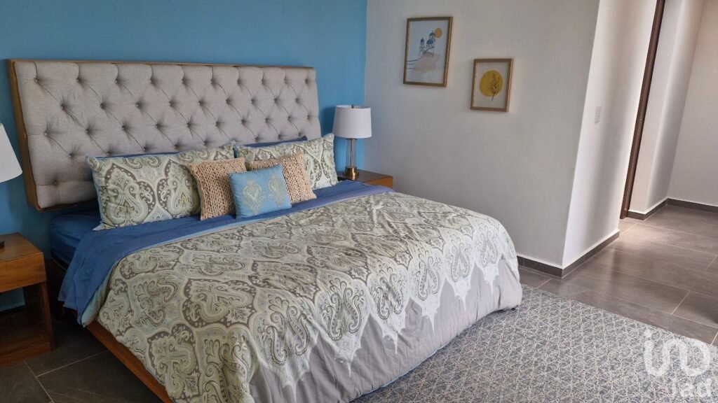 Casa en venta Modelo C Jurica atrás de Antea