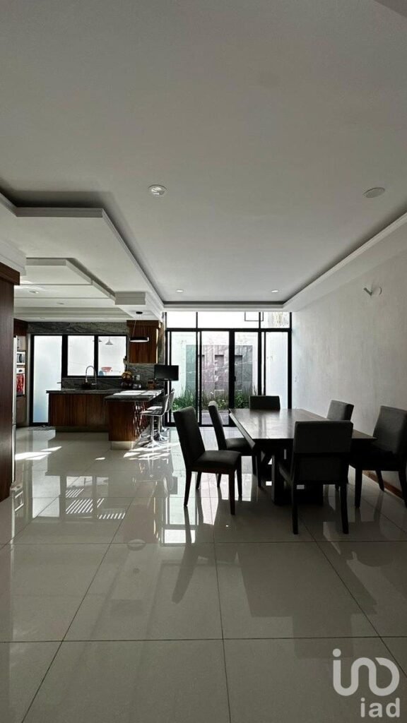 Residencia en Venta en La Cima
