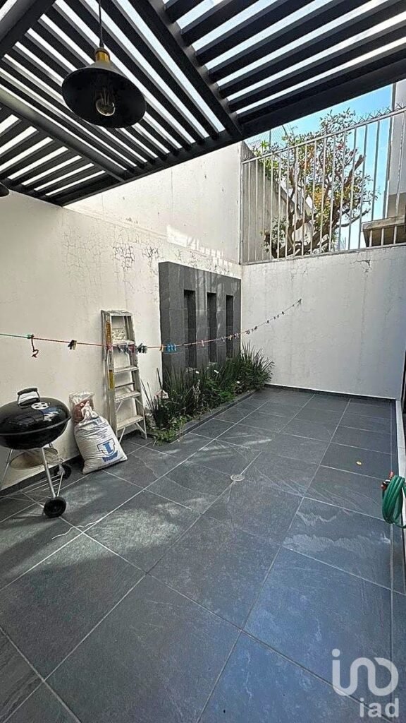 Residencia en Venta en La Cima