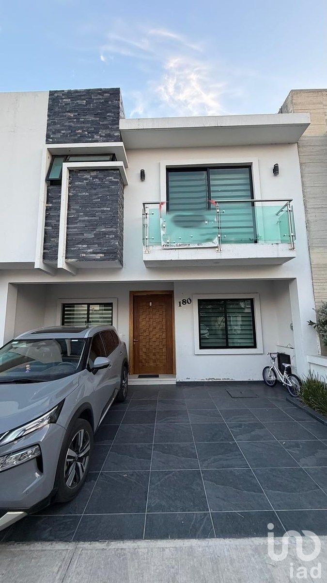 Residencia en Venta en La Cima