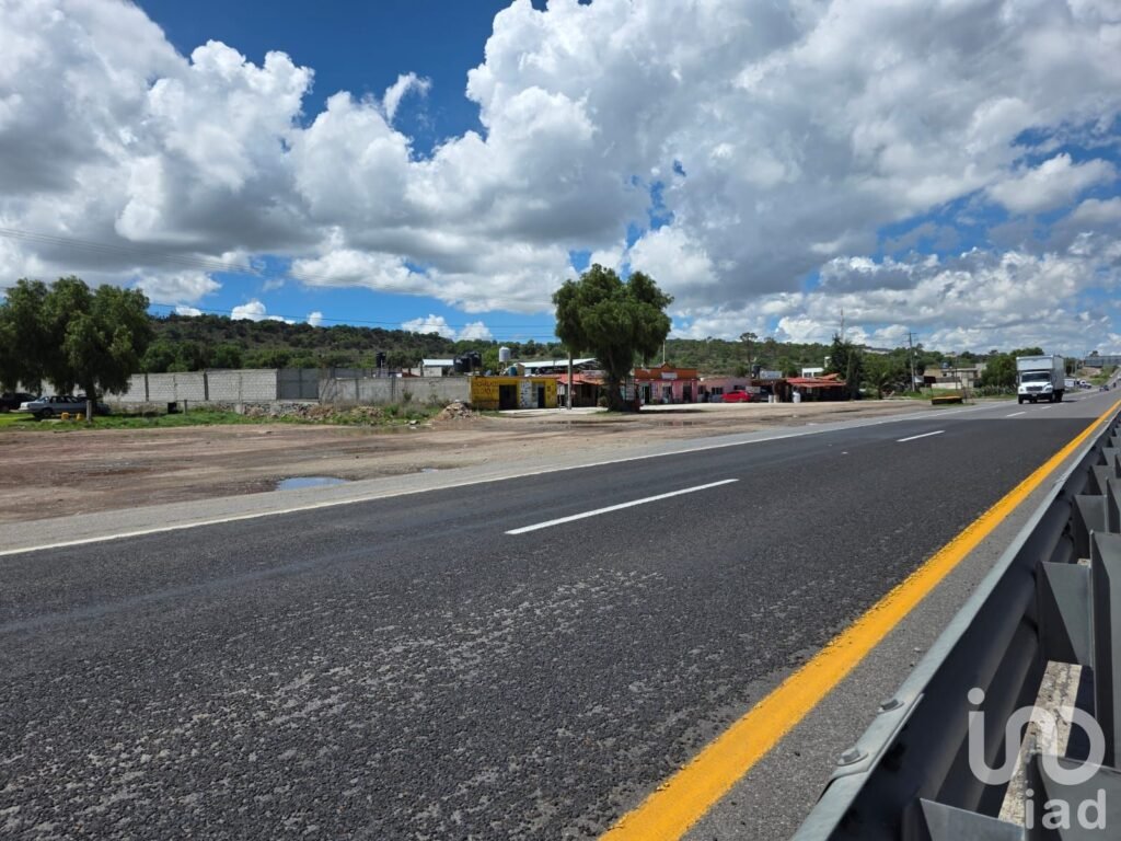 Lote Comercial en Renta sobre Autopista Pachuca-Sagun