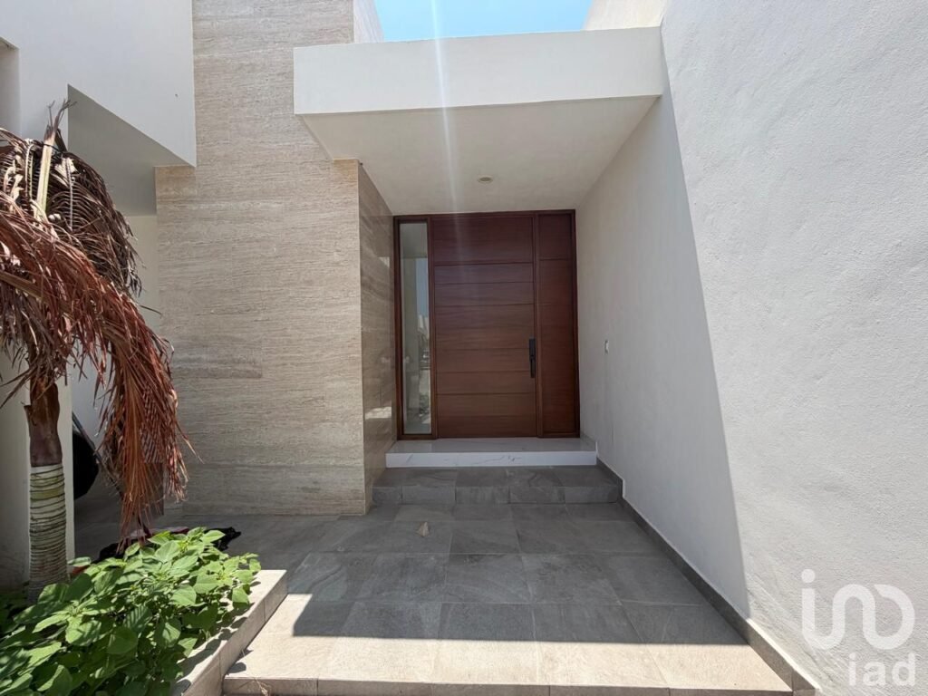 CASA RESIDENCIAL EN RENTA FRACCIONAMIENTO OLYMPUS MAZATLAN