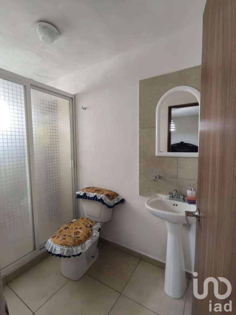 Casa en Venta en Puerta Nogal | 3 Recámaras | 3 Baños | Seguridad 24/7 | $2.6 MDP
