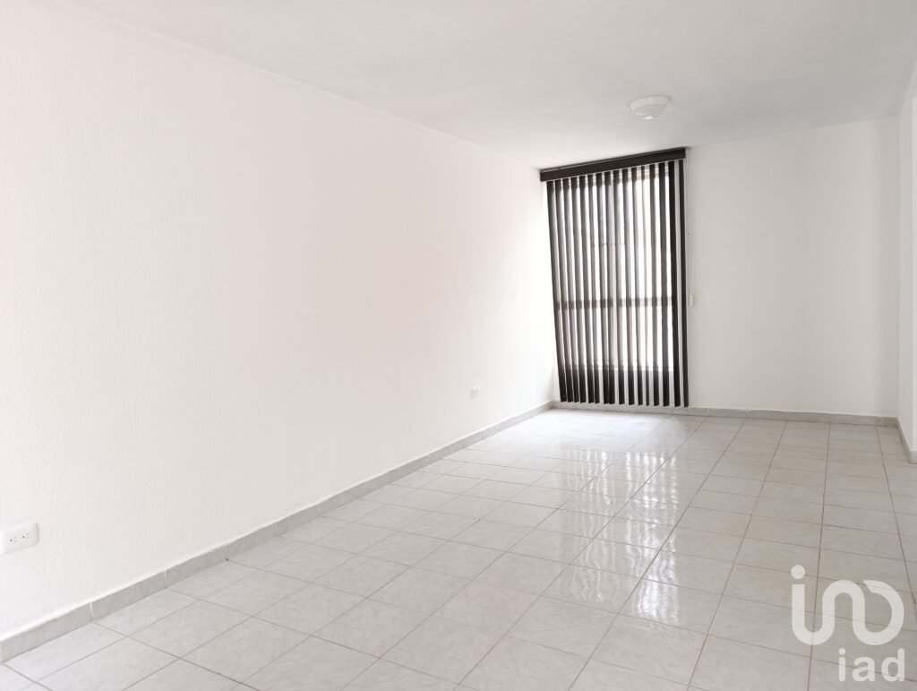 Casa en Venta cerca de Paseo Destino | 3 Recámaras | Cochera para 2 Autos