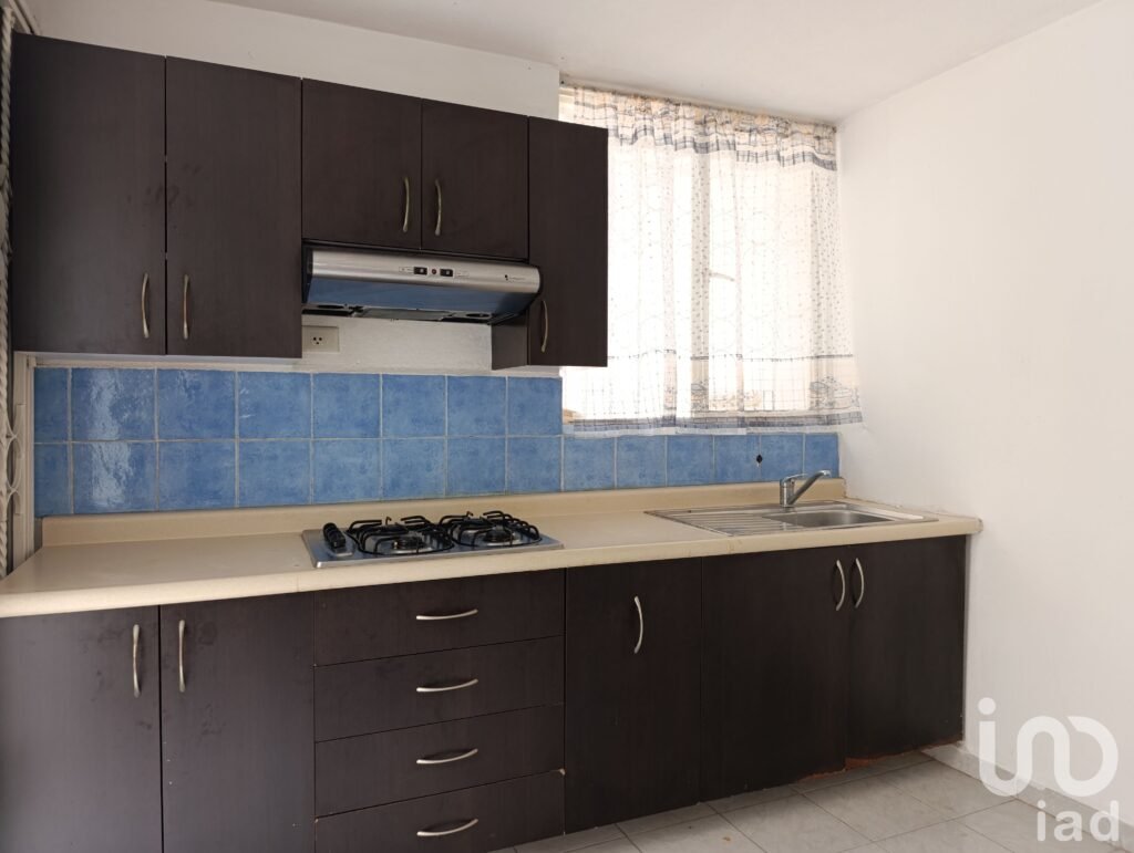 Casa en Venta cerca de Paseo Destino | 3 Recámaras | Cochera para 2 Autos
