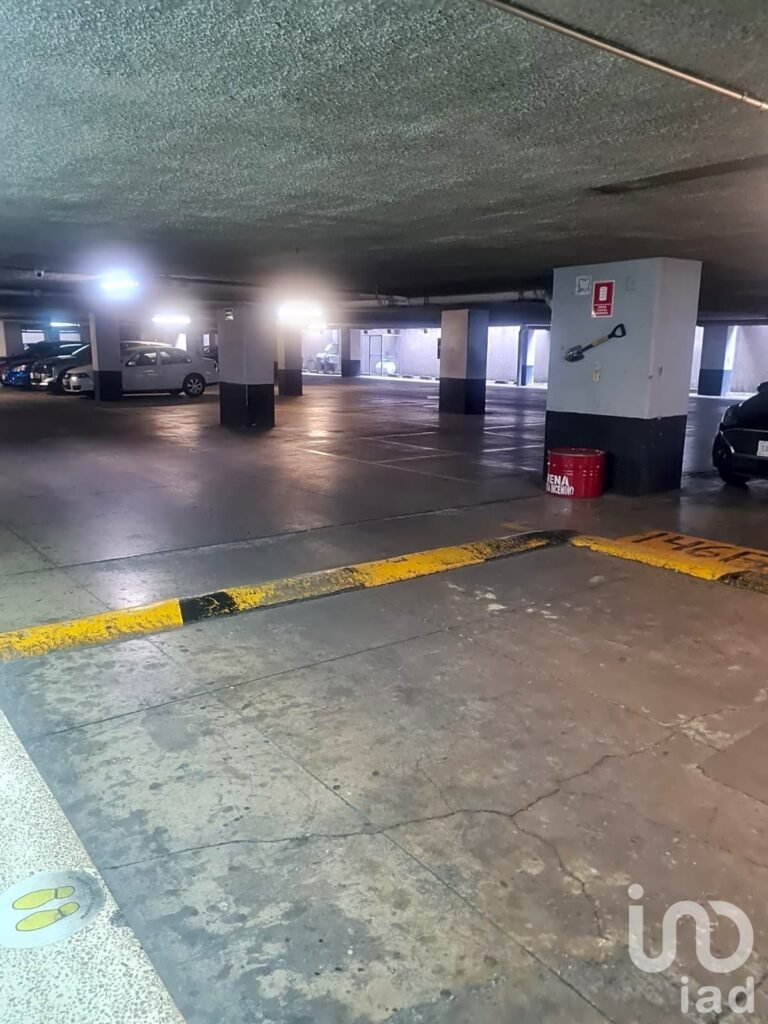 Consultorio en Renta por metro Zapata