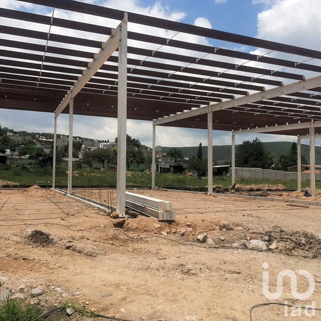 Venta Naves industriales en Querétaro Frente al PIQ (Parque Industrial Querétaro