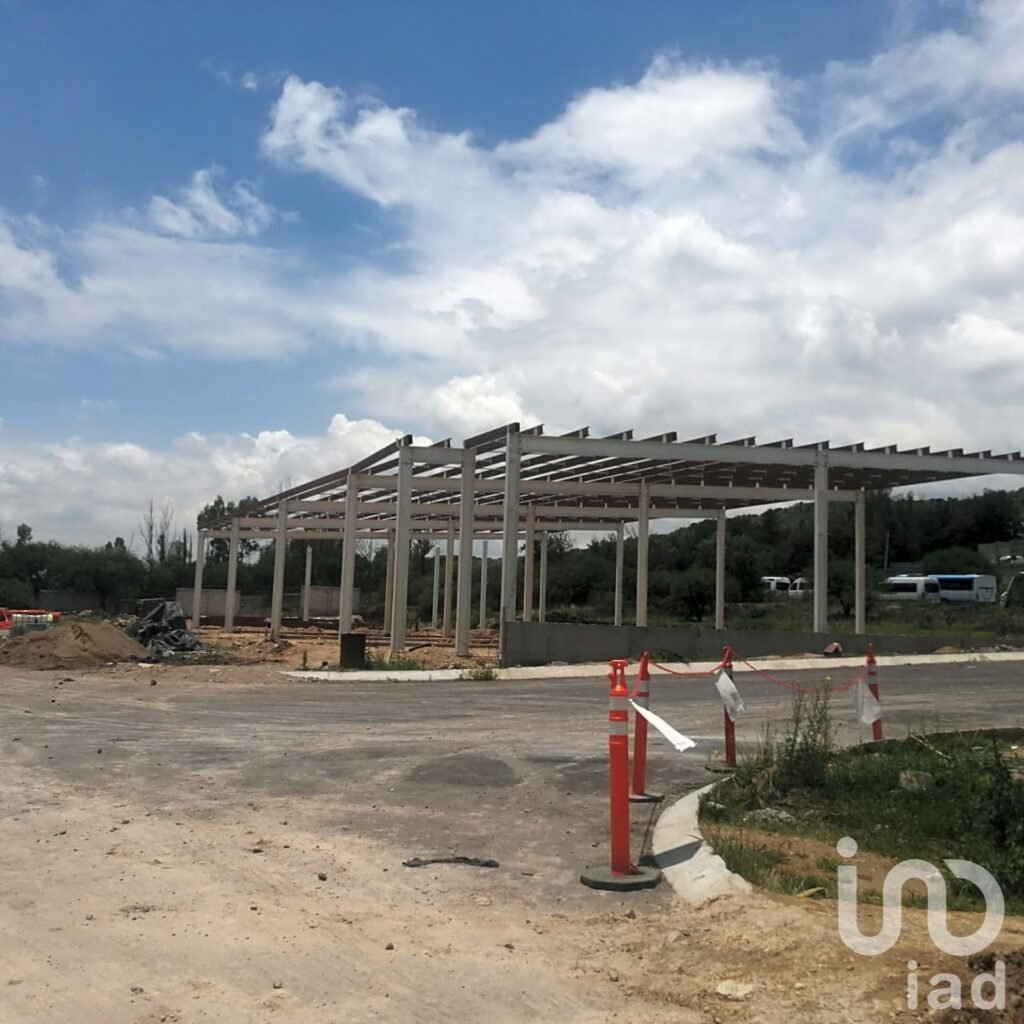Venta Naves industriales en Querétaro Frente al PIQ (Parque Industrial Querétaro