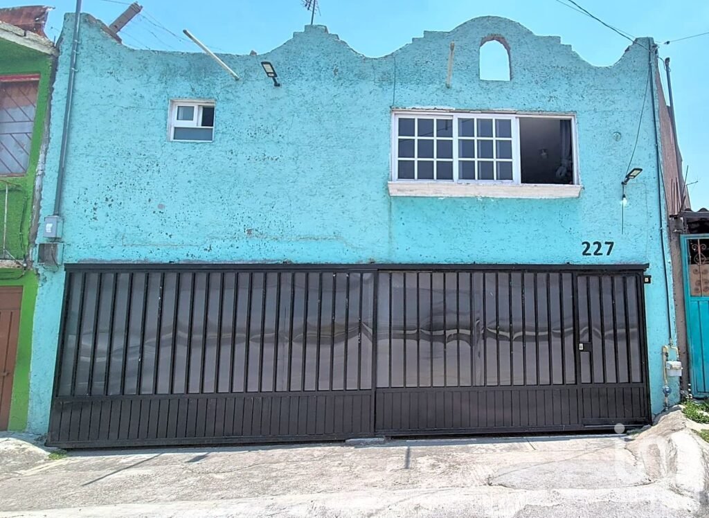 ? Casa en Venta en El Seminario 4ª Sección, Toluca | Excelente Ubicación | Acepta Crédito Bancario