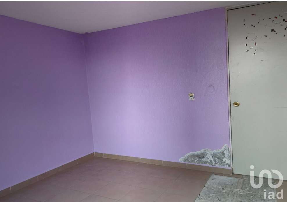 CASA EN HUEHUETOCA 3 NIVELES CON JACUZZI