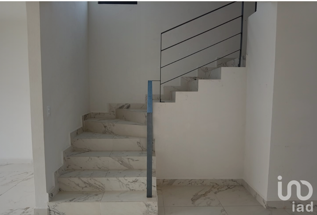 Precio de oportunidad casa en venta Villas del Campo, Calimaya con Jardin