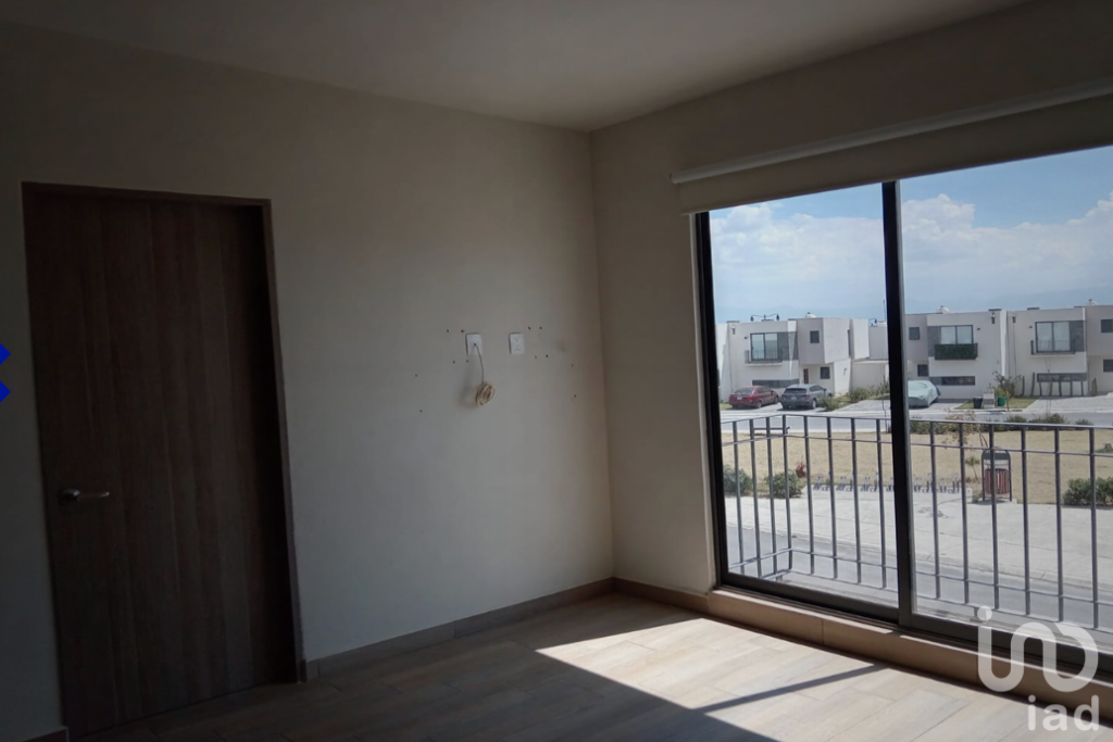 Precio de oportunidad casa en venta Villas del Campo, Calimaya con Jardin