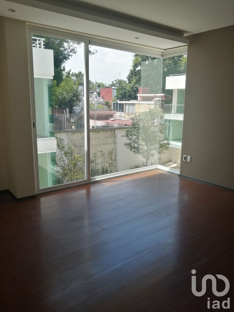 Casa en Venta en Coyoacán Centro | Lujo, Privada de 6 Casas y Seguridad 24/7