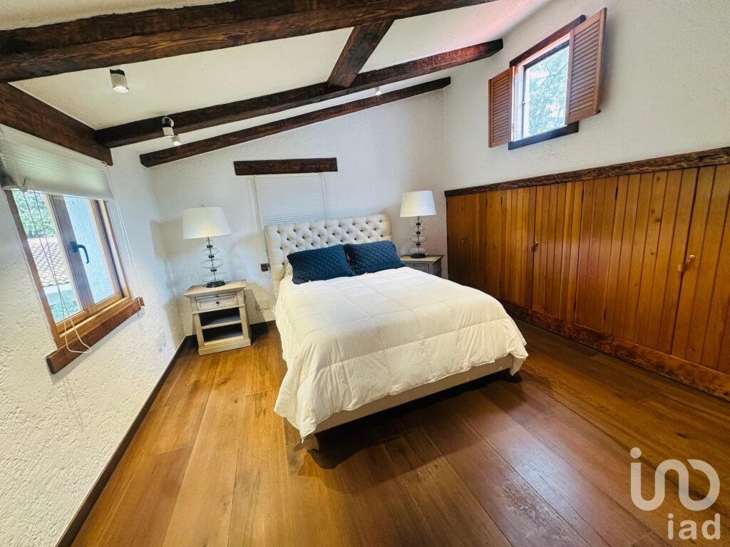 Casa en Venta en Rancho San Francisco | Elegancia, Exclusividad y Naturaleza