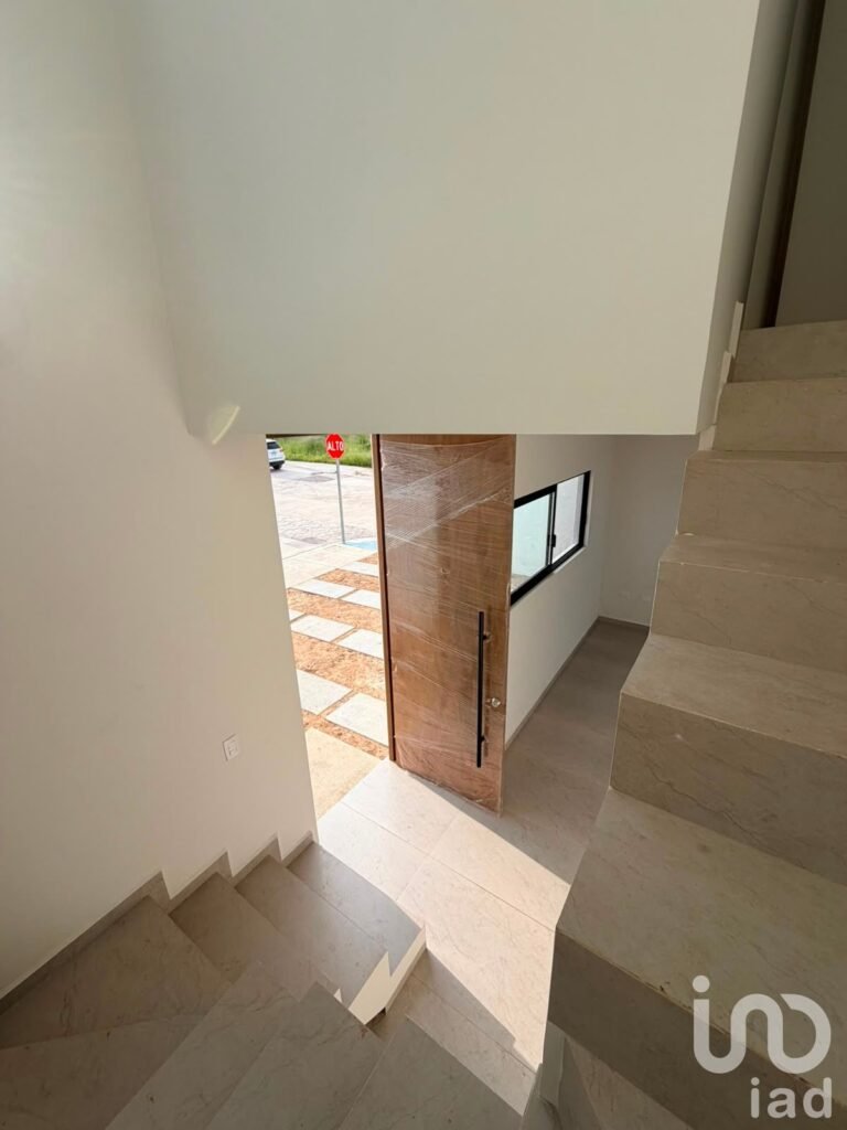 Casa Nueva en Venta en Residencial VALDELUZ, Ags.