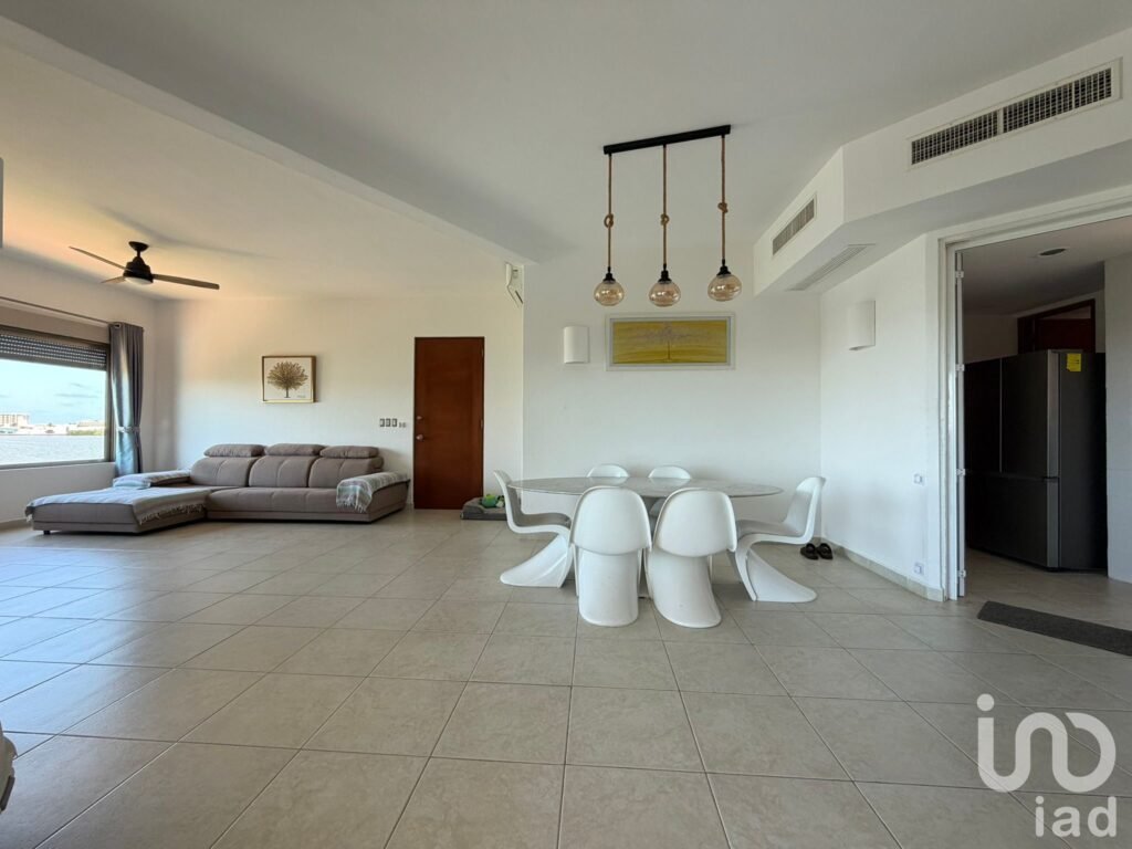 Departamento En Venta Isla Dorada, 3 Recámaras, Cuarto de Servicio