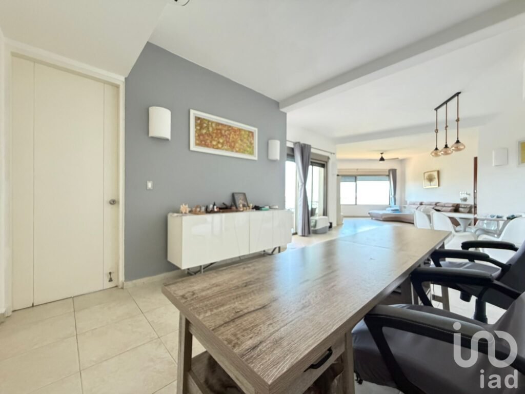 Departamento En Venta Isla Dorada, 3 Recámaras, Cuarto de Servicio