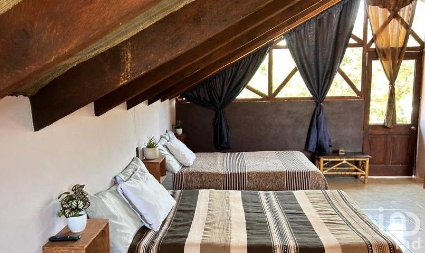 Casa tipo Cabaña muy amplia Amueblada en Renta en Huasca Petfriendly con Jardín