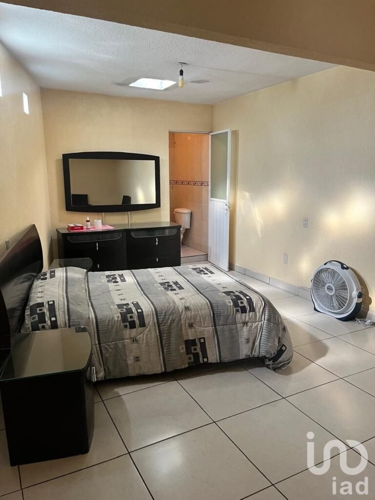 Venta de preciosa casa en tranquilo fraccionamiento en Paseos del Río, Emiliano Zapata