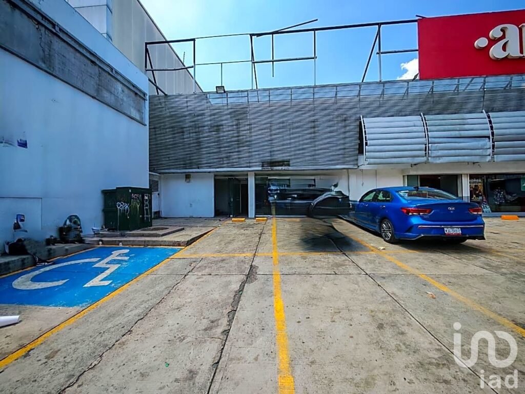 Local Comercial en Renta – Av. 1° de Mayo, San Andrés Atoto, Naucalpan