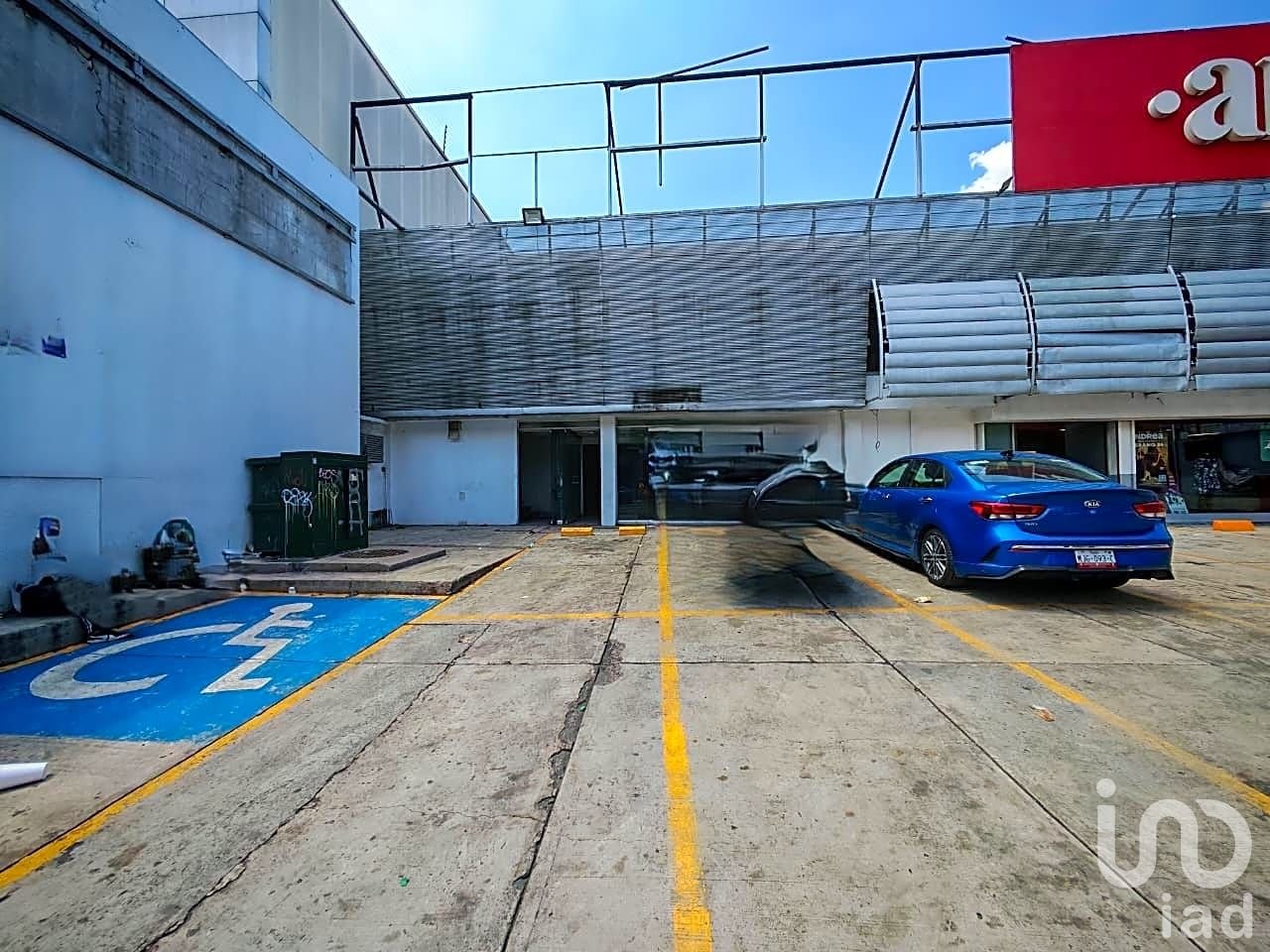 Local Comercial en Renta – Av. 1° de Mayo, San Andrés Atoto, Naucalpan Local Comercial en Renta – Av. 1° de Mayo, San Andrés Atoto, Naucalpan