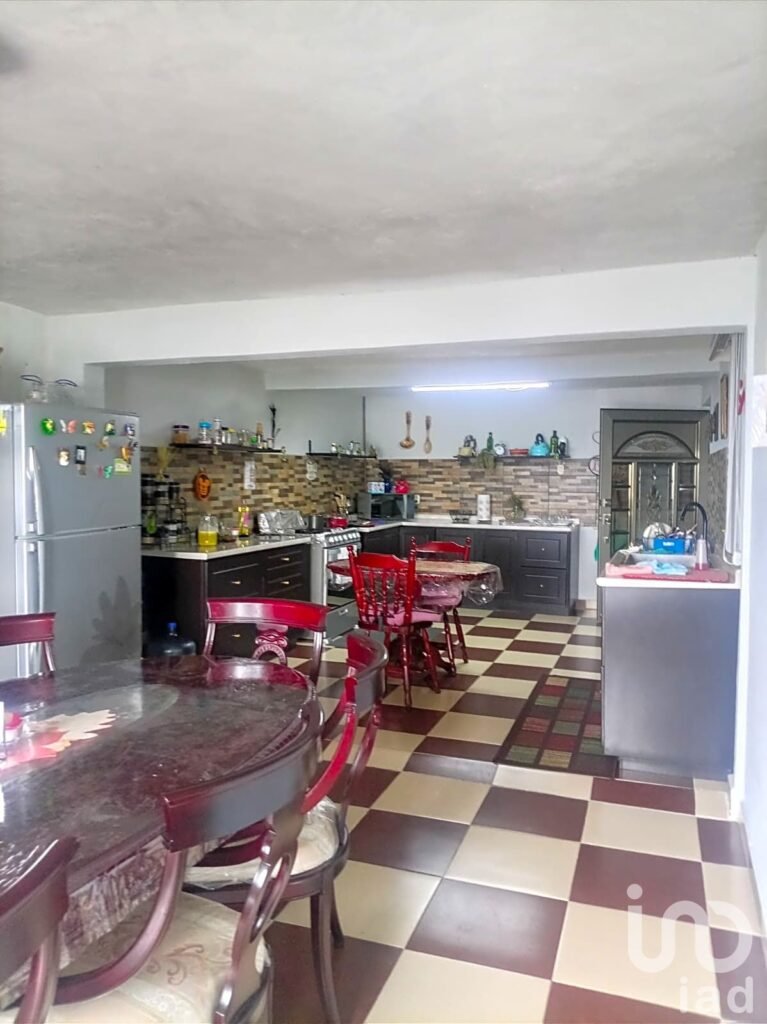 CASA EN VENTA de 4 NIVELES en Rinconada San Marcos, Tultitlán
