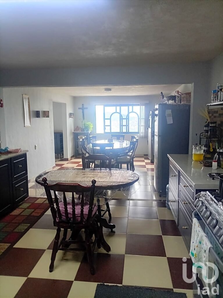 CASA EN VENTA de 4 NIVELES en Rinconada San Marcos, Tultitlán