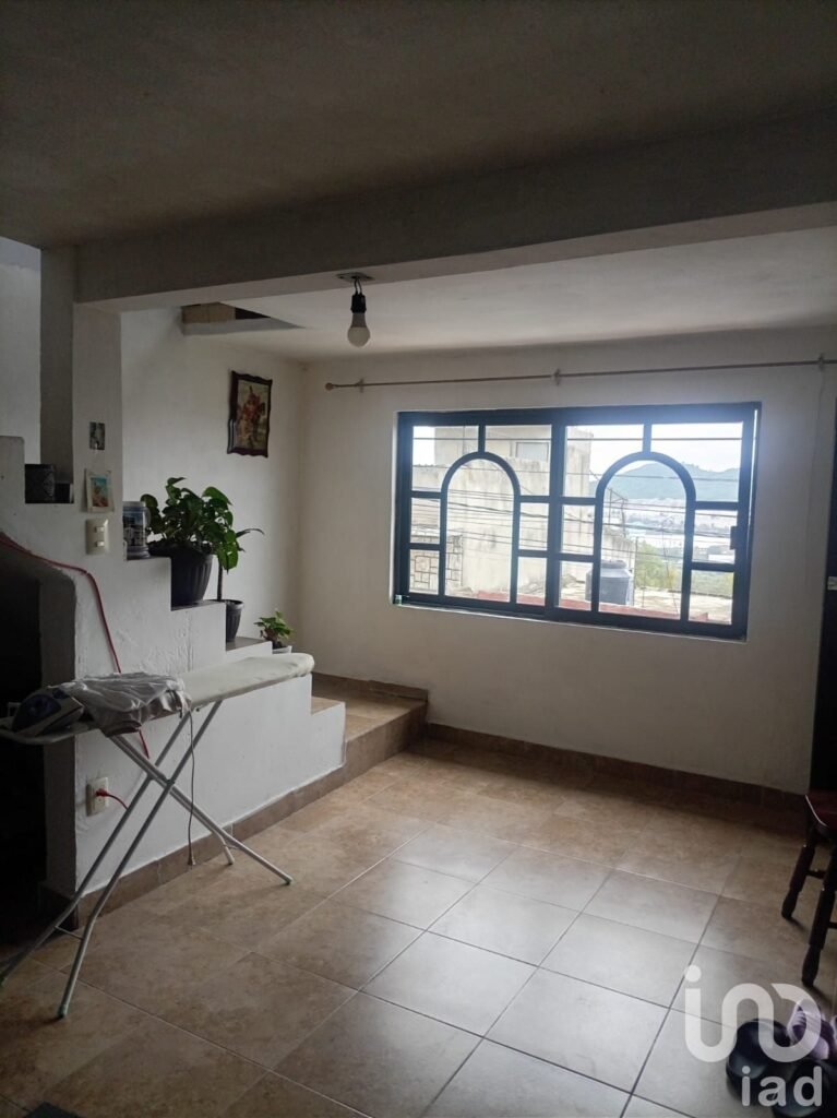 CASA EN VENTA de 4 NIVELES en Rinconada San Marcos, Tultitlán
